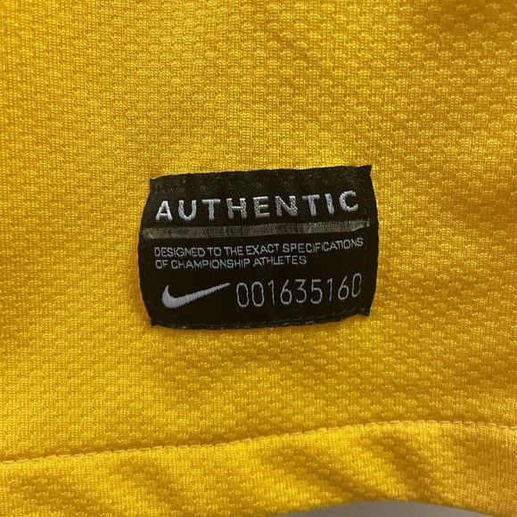 Authentic Nike Brazil Jersey - Picture 3 of 4